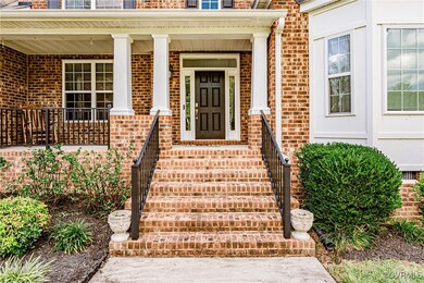Entrance to property with a porch