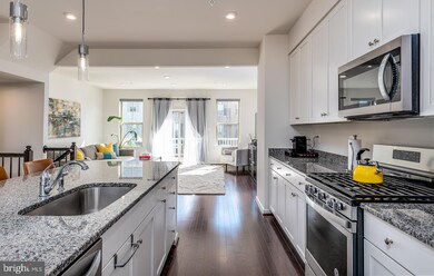 3306 Laurel Hill Rd, Hanover, MD 21076 - photo 4