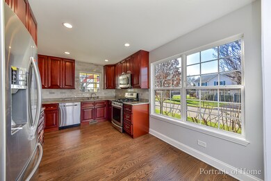 515 W 2nd St, Elmhurst, IL 60126 - photo 4