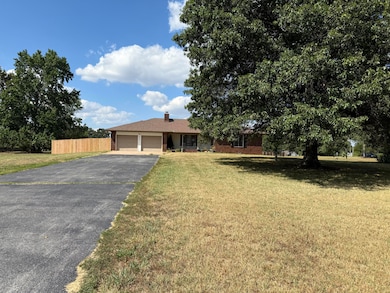 8954 Lawrence 2226p, Monett, MO 65708 - photo 3