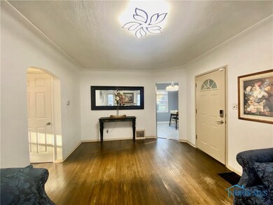 749 Cuthbert Rd, Toledo, OH 43607 - photo 5