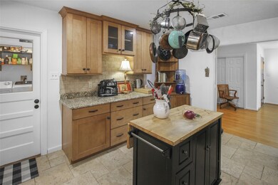 4617 De Lange Ln, Houston, TX 77092 - photo 7