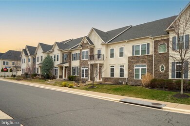 25086 Malmsbury Terrace, Chantilly, VA 20152 - photo 2