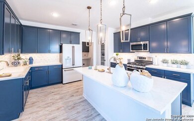 4109 Monteverde View, San Antonio, TX 78261 - photo 6