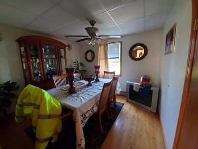 71 Mulberry St, Fall River, MA 02721 - photo 3