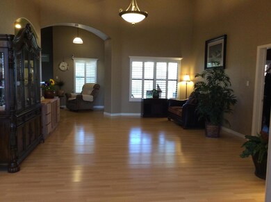 95CF14EC-9D8E-49FB-81B5-1E90F1DEAF9A