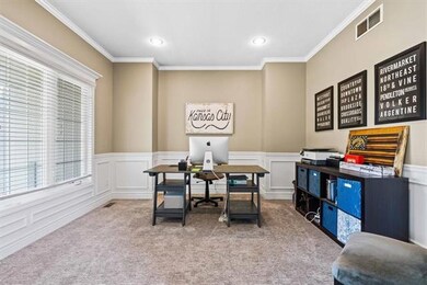 932 Elder Ct, Raymore, MO 64083 - photo 2