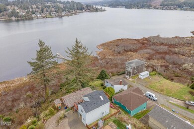 160 SE Surf Ave, Lincoln City, OR 97367 - photo 4