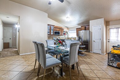 14332 Desert Sage Dr, Horizon City, TX 79928 - photo 6