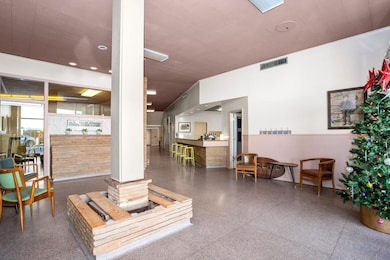 513 E Houston Ave, Crockett, TX 75835 - photo 3