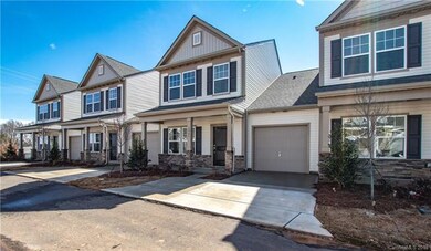 104 Blackstone Ct unit 13, Statesville, NC 28677 - photo 2