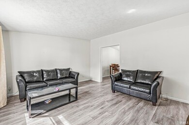 609 Capitol Blvd, Elkhart, IN 46516 - photo 3