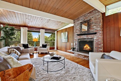 9755 SE 40th St, Mercer Island, WA 98040 - photo 3