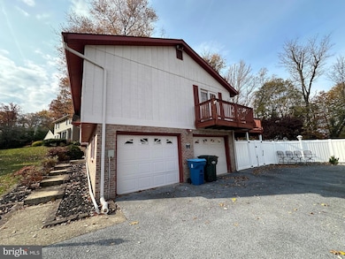 2776 Stevens Summit Dr, Columbia, PA 17512 - photo 4