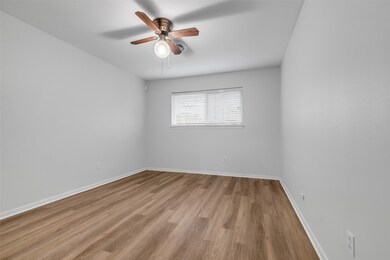 8821 Dunlap St, Houston, TX 77074 - photo 6