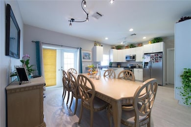 1806 NE 22nd Dr, Jensen Beach, FL 34957 - photo 6