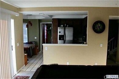 kitchen and breakfast area