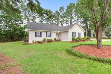 731 Ogeechee Dr E, Statesboro, GA 30461 - photo 2