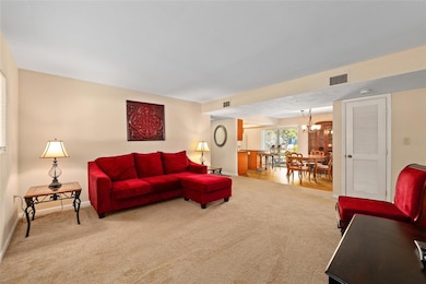 401 NW 39th Rd unit 401C, Gainesville, FL 32607 - photo 7