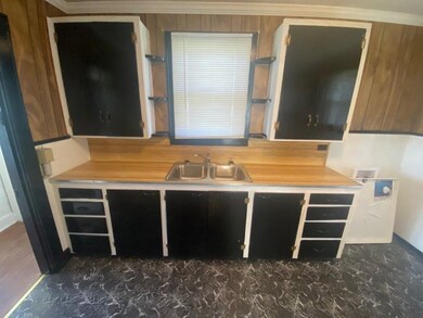 705 E Lane St, Shelbyville, TN 37160 - photo 7