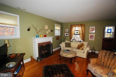 2411 Pelham Ave, Baltimore, MD 21213 - photo 2