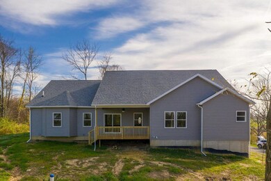 10700 Licking Trails Rd, Thornville, OH 43076 - photo 3