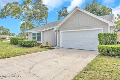 3035 Hampstead Dr-2