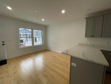 66 Evans St unit 4, South Portland, ME 04106 - photo 4