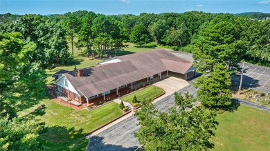 1400 W Locust St, Stilwell, OK 74960 - photo 2