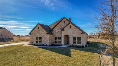 336 Sanger Dr, Springtown, TX 76082 - photo 4