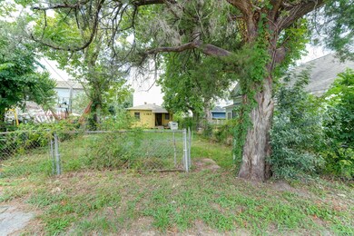 4304 Allen St, Houston, TX 77007 - photo 6