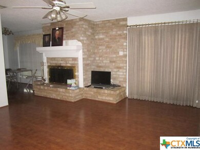 311 S College Ave, Troy, TX 76579 - photo 6