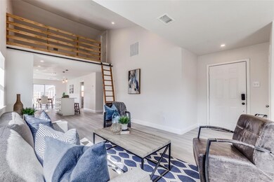 6494 Lontos Dr, Dallas, TX 75214 - photo 4