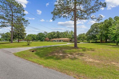 2441 Bonanza Dr, Cantonment, FL 32533 - photo 2