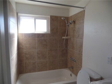 12976 Macneil St, Sylmar, CA 91342 - photo 7