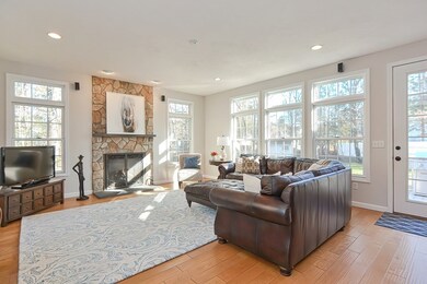 12 Queens Ct, Walpole, MA 02081 - photo 5