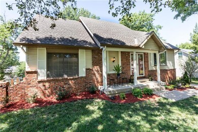 7016 Hallet St, Shawnee, KS 66216 - photo 3