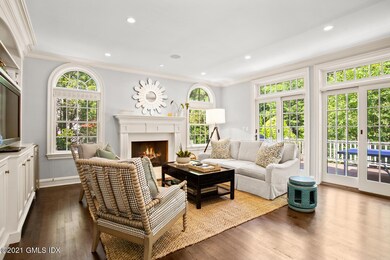 145 Lockwood Rd Riverside CT-large-010-0