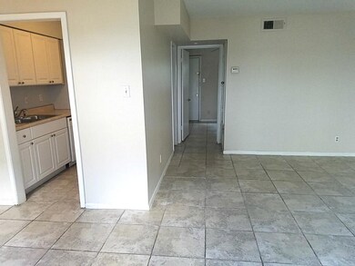 3611 Graustark St unit 5, Houston, TX 77006 - photo 3