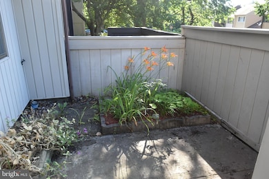 1811 Old Post Terrace, Woodbridge, VA 22191 - photo 2