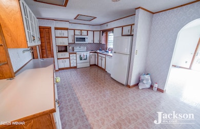 113-W-Hills-Drive_UPLOAD08 (1)