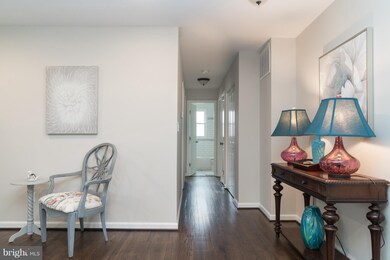 1046 Marleigh Cir, Towson, MD 21204 - photo 7