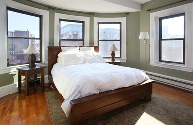 857 Beacon St unit 33, Boston, MA 02215 - photo 3