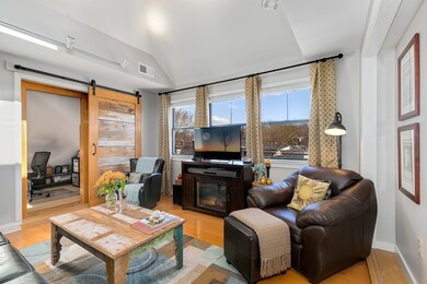 275 Cypress St unit 404, Brookline, MA 02445 - photo 3