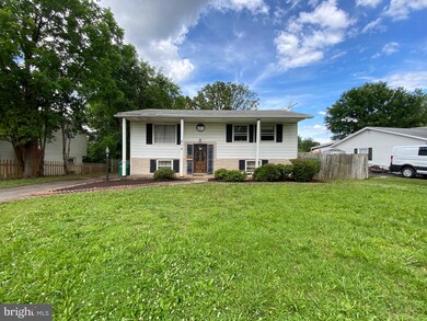 614 W Maple Ave, Sterling, VA 20164 - photo 2