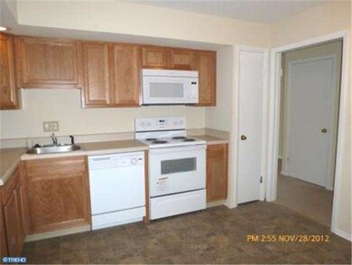 125 Bishop Dr, Aston, PA 19014 - photo 4