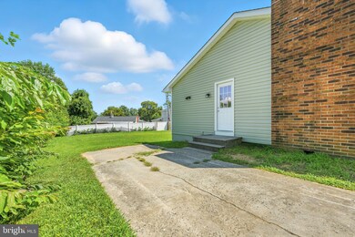 607 1/2 E Hazeldell Ave, New Castle, DE 19720 - photo 4