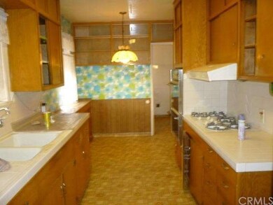 Kitchen, kitchen dining area and separate laundry 