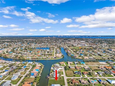 2011 NE 2nd St, Cape Coral, FL 33909 - photo 4