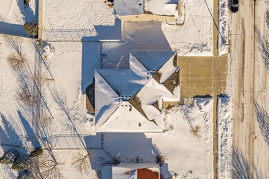 1208 Eagle Crest Loop, Bismarck, ND